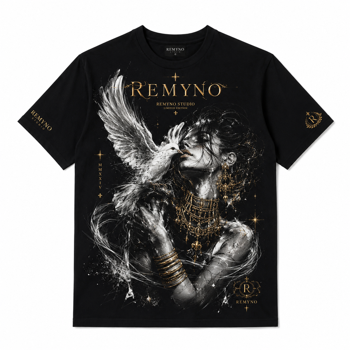 Cotton T-shirt with "REMYNO" brand logo print.