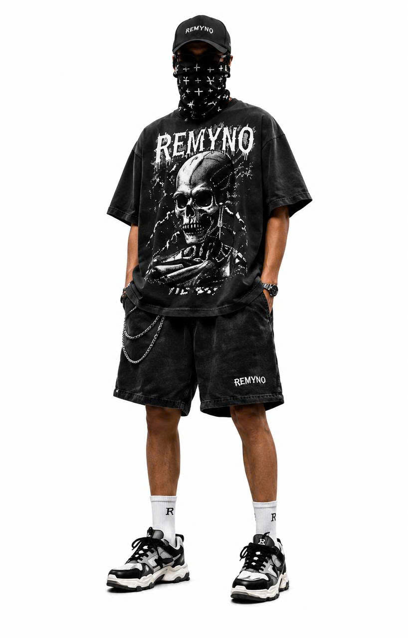 Cotton T-shirt with "REMYNO" brand logo print.
